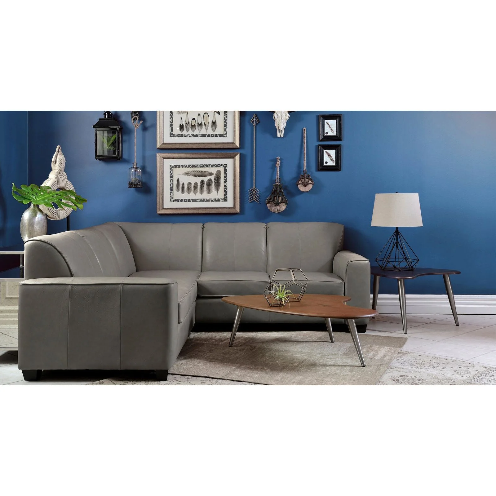 3705 Sectional - Leather - Image 4