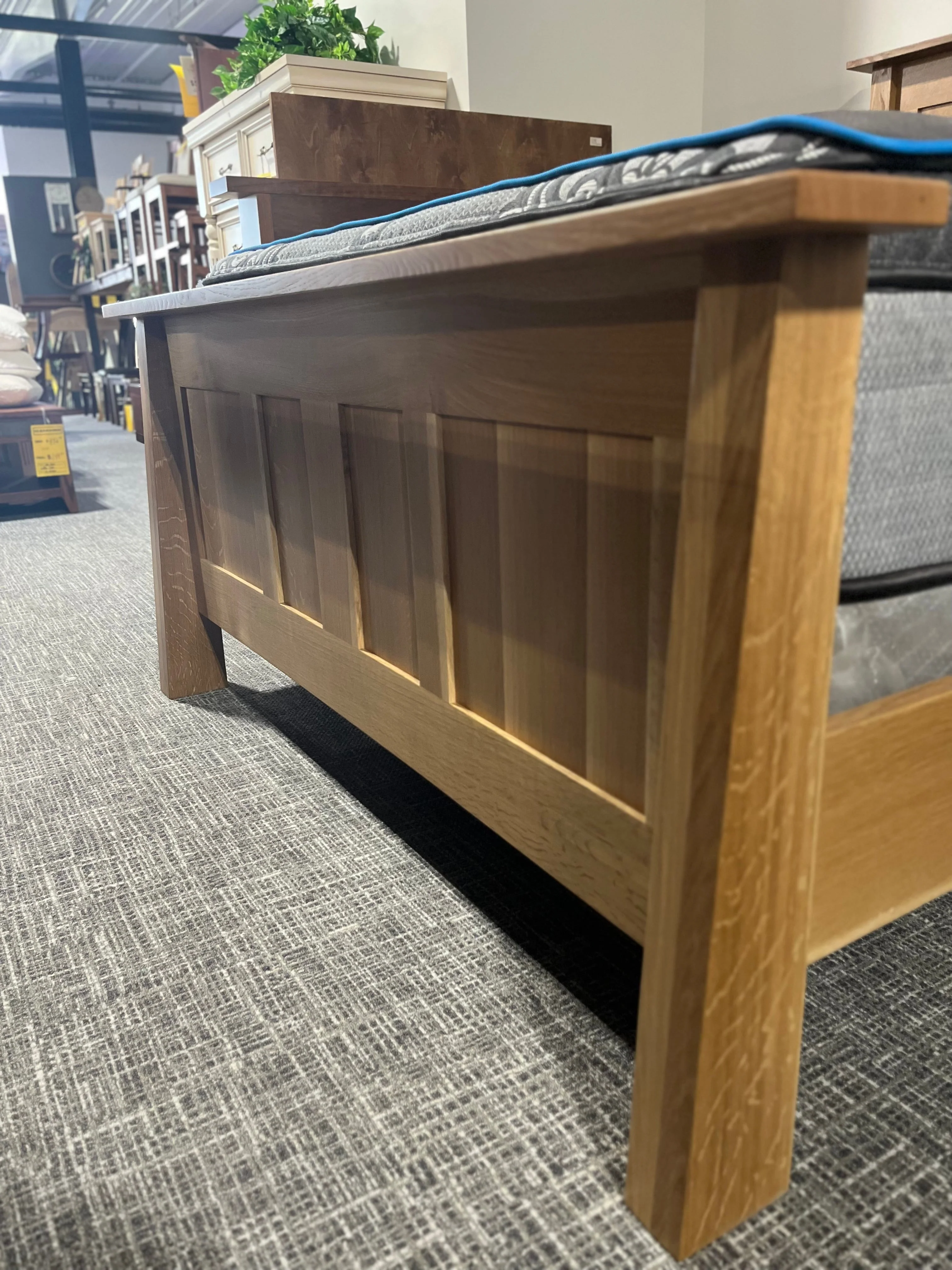 Clearance Freemont Queen Panel Bed - Image 3