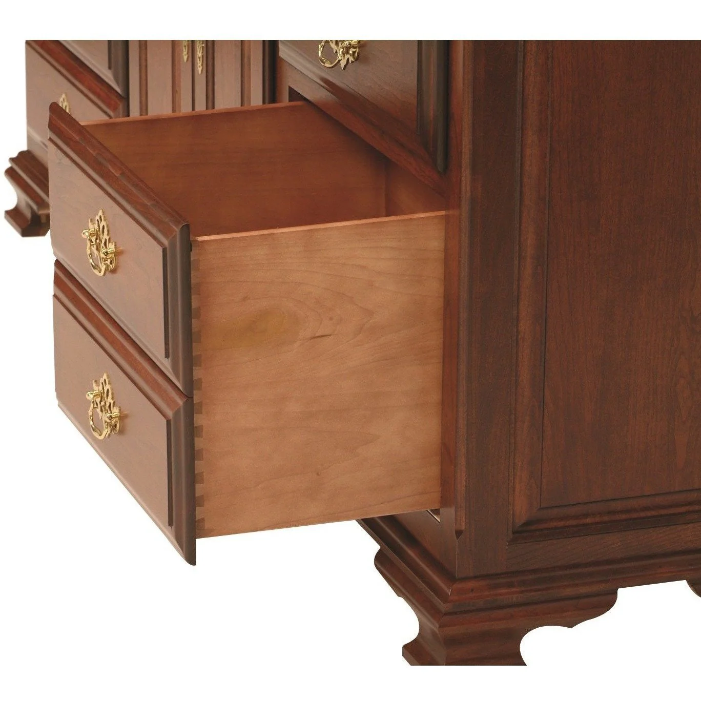 Millcraft Victoria's 72" Dresser w/ Optional Tri-Fold Mirror - Image 4
