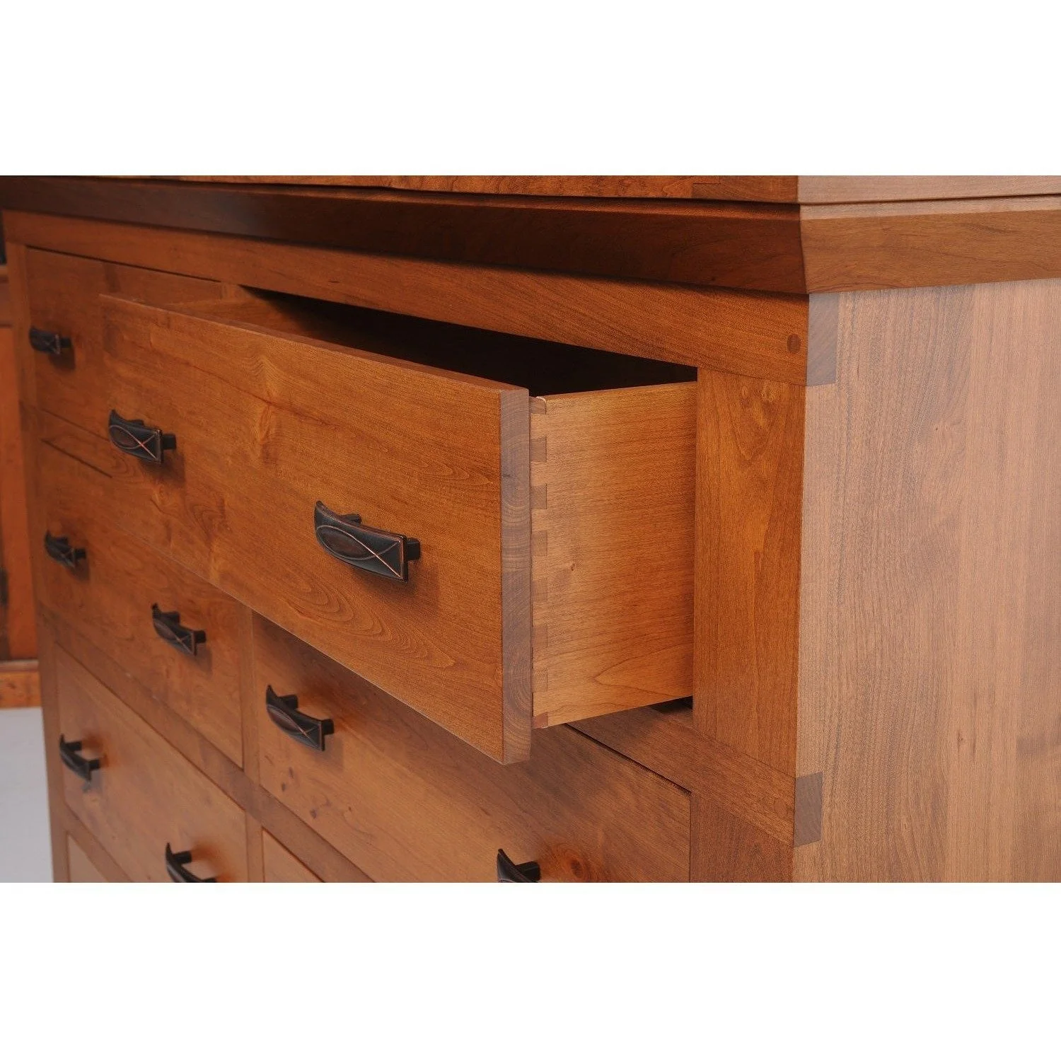 Millcraft Redmond Wellington High Dresser w/ Optional Mirror - Image 4