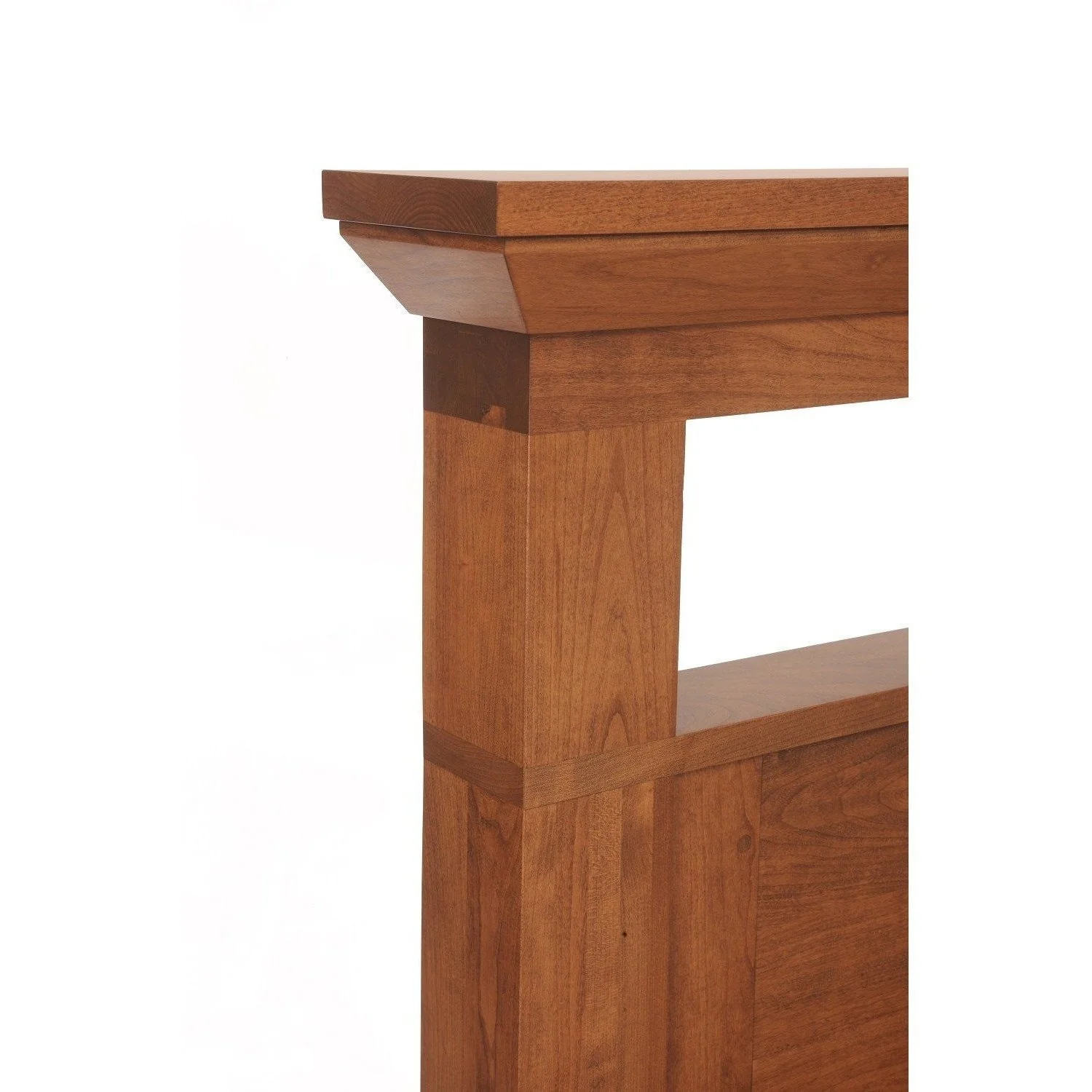 Millcraft Redmond Wellington 6 Drawer Pedestal Panel Bed - Image 3