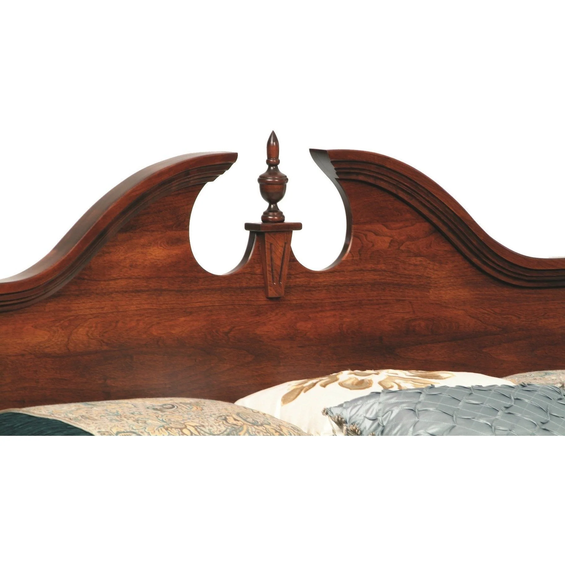 Millcraft Victoria's Pilaster Bed - Image 3