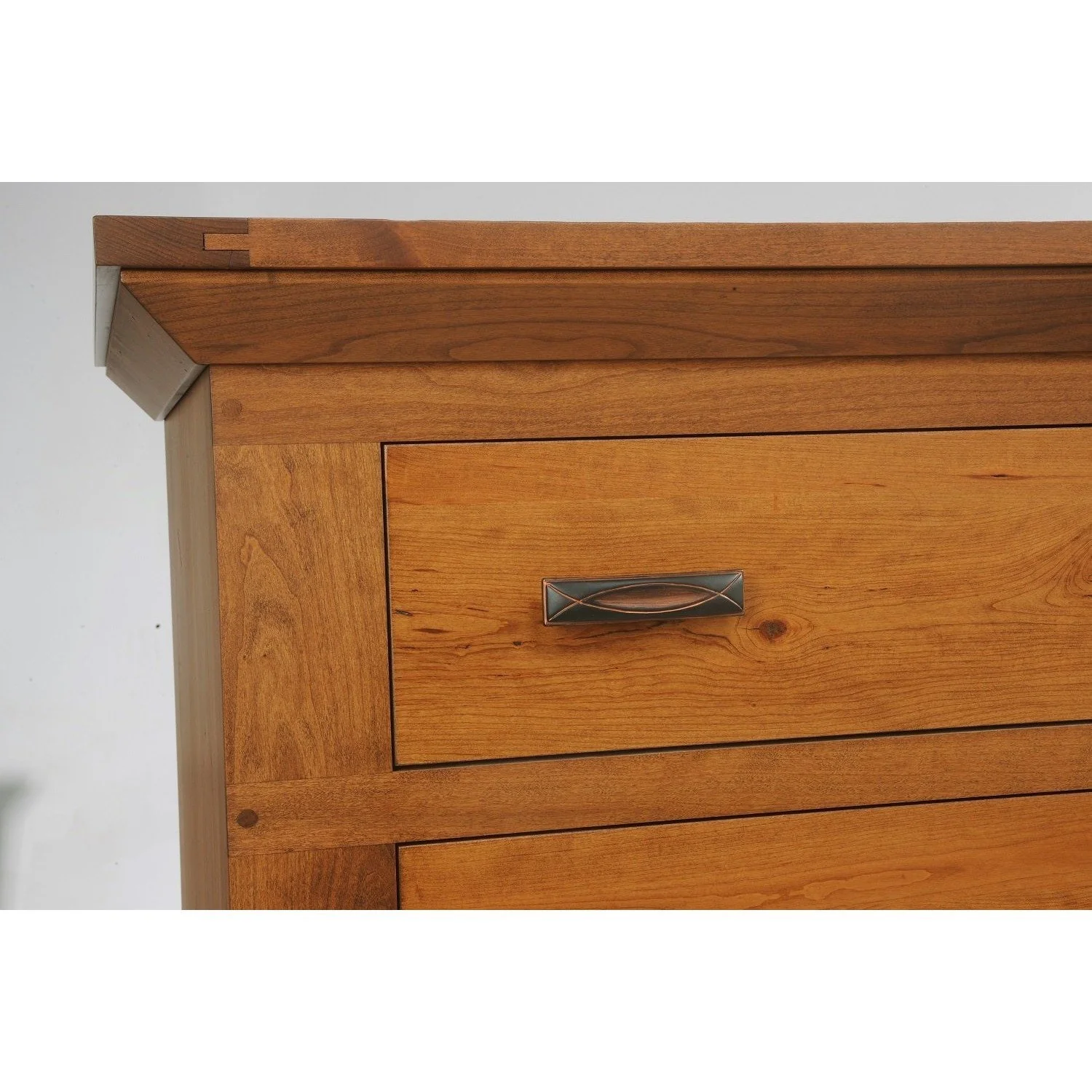 Millcraft Redmond Wellington Small Chest - Image 4