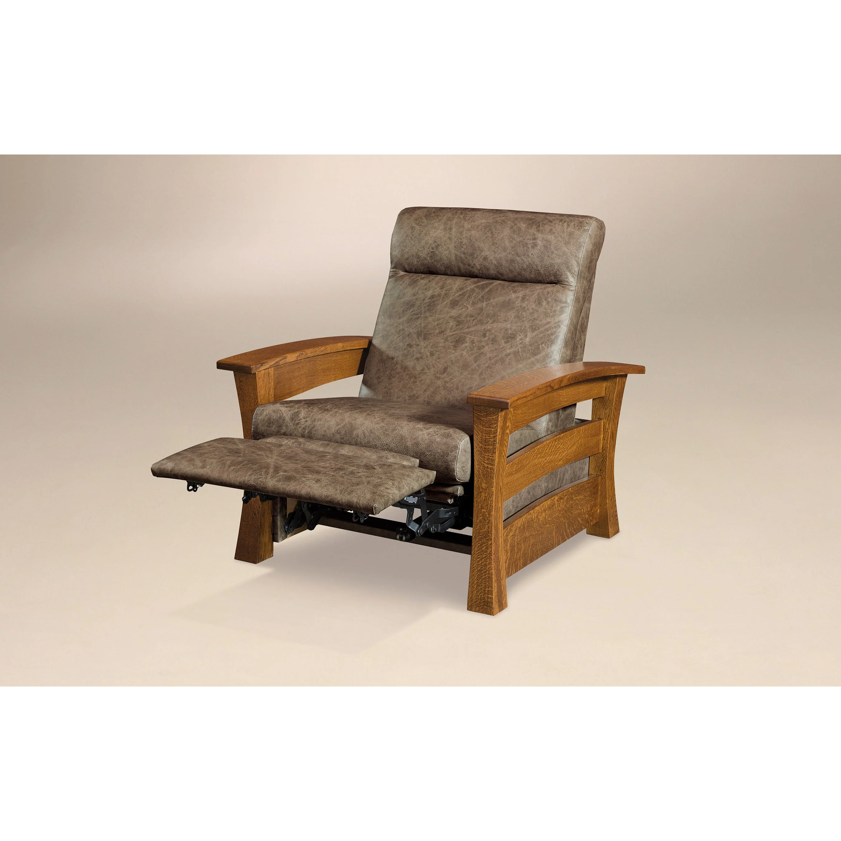 QW Amish Barrington Wallhugger Reclining Chair - Image 4