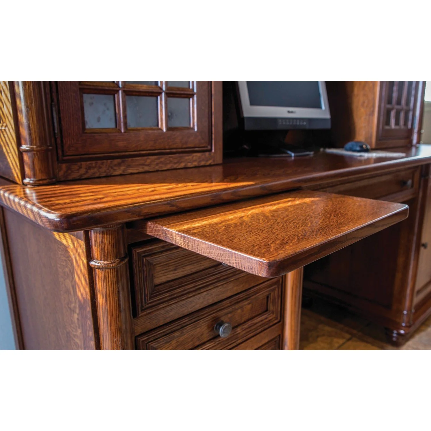 QW Amish Belmont Credenza Desk & Hutch - Image 5