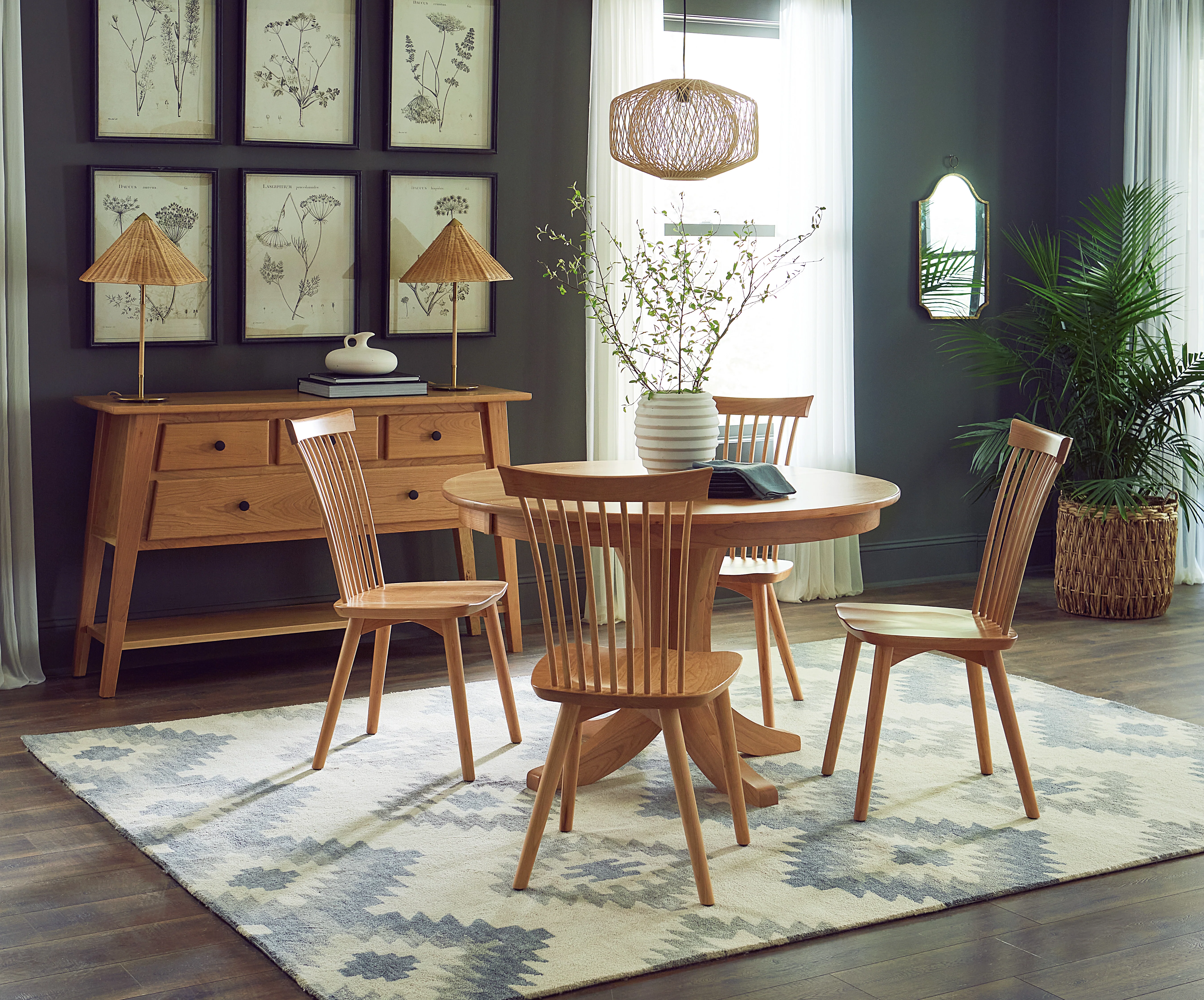 QW Amish Bersina Side Chair - Image 2
