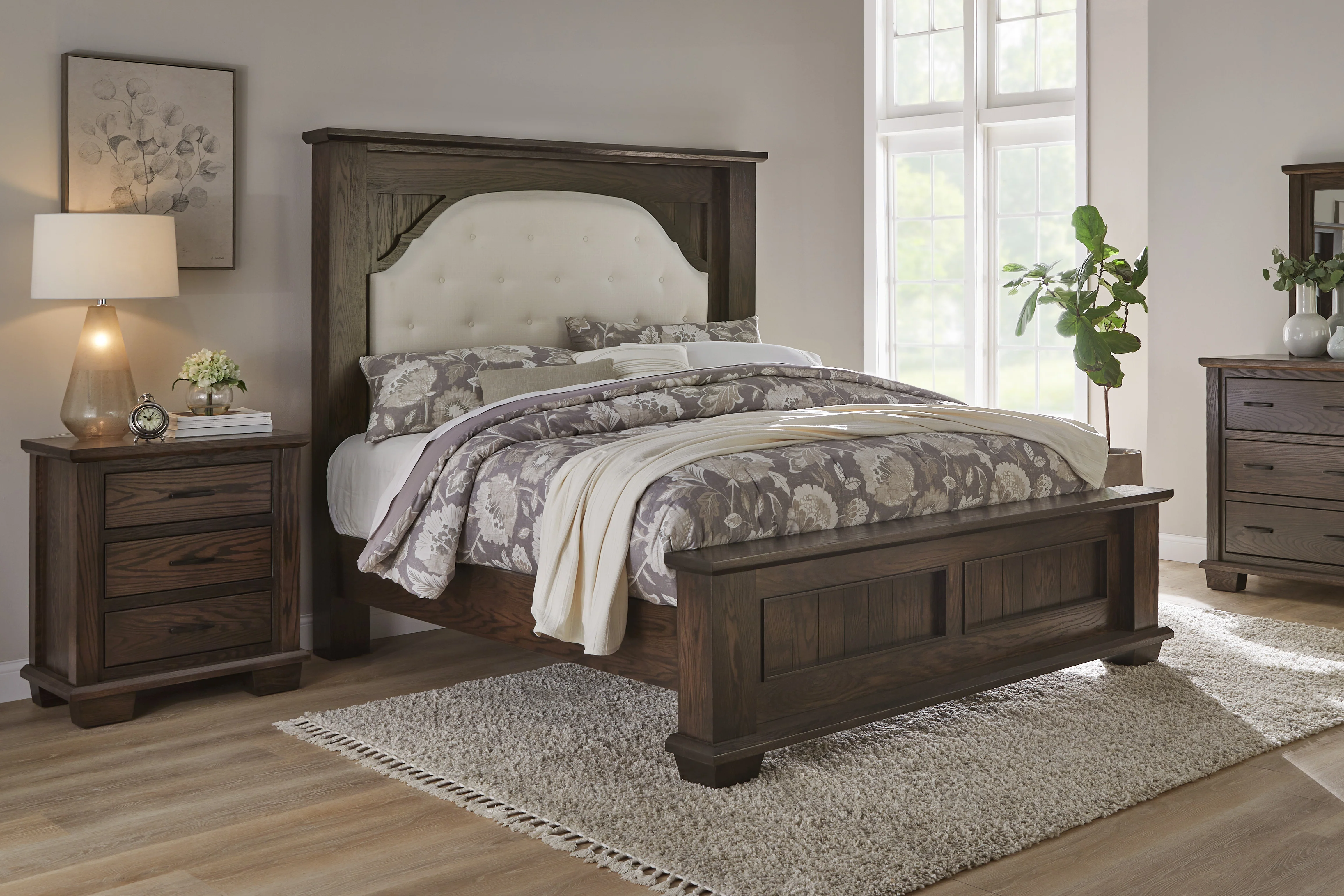 QW Amish Burlington 30" 3 Drawer Nightstand - Image 2
