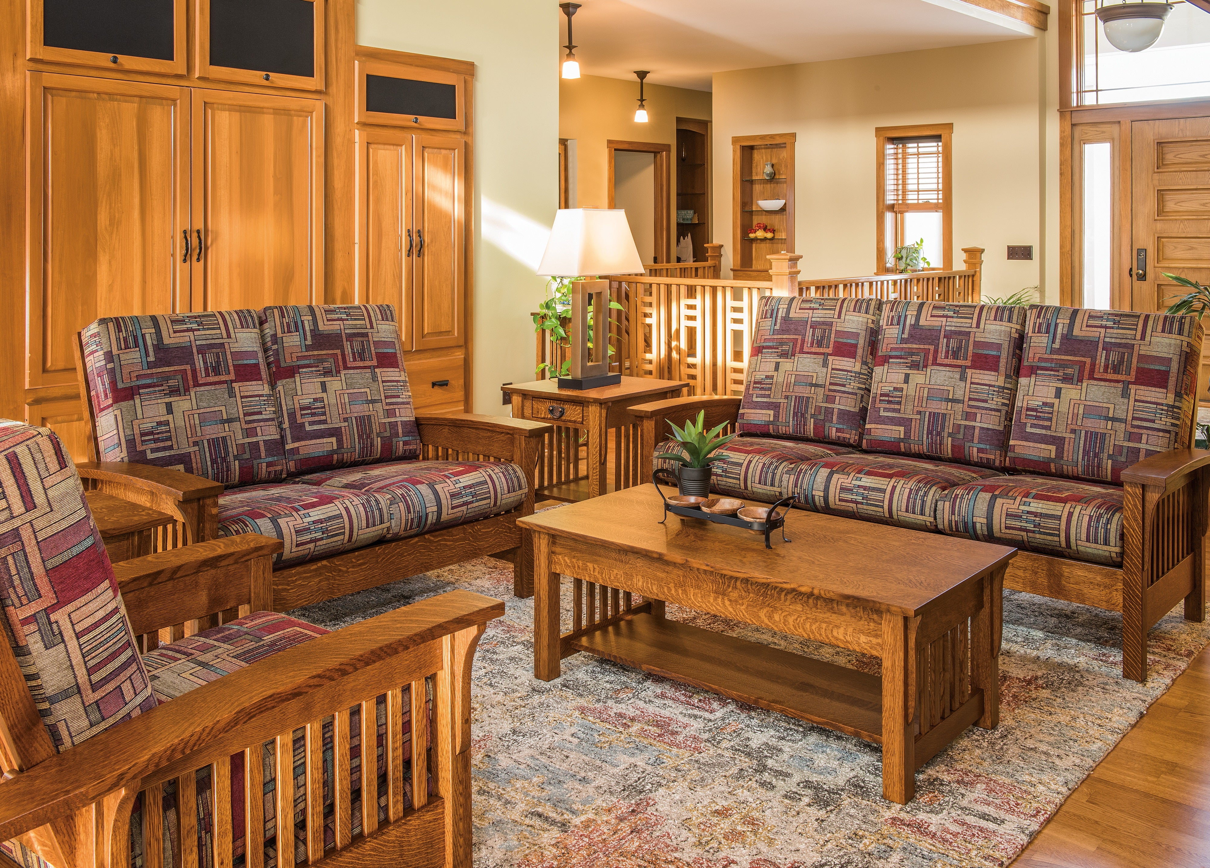 QW Amish Empire Sofa - Image 3