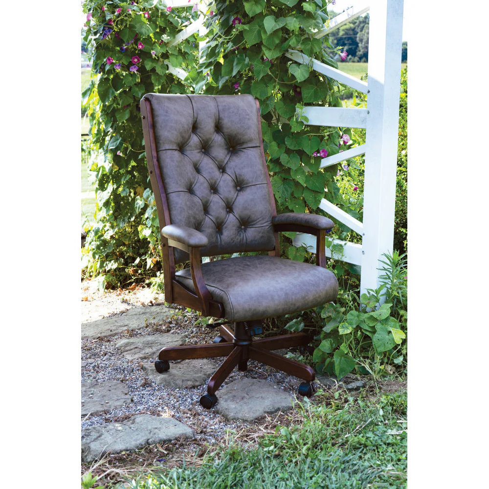 QW Amish Clark Tufted Executive Chair - Image 4