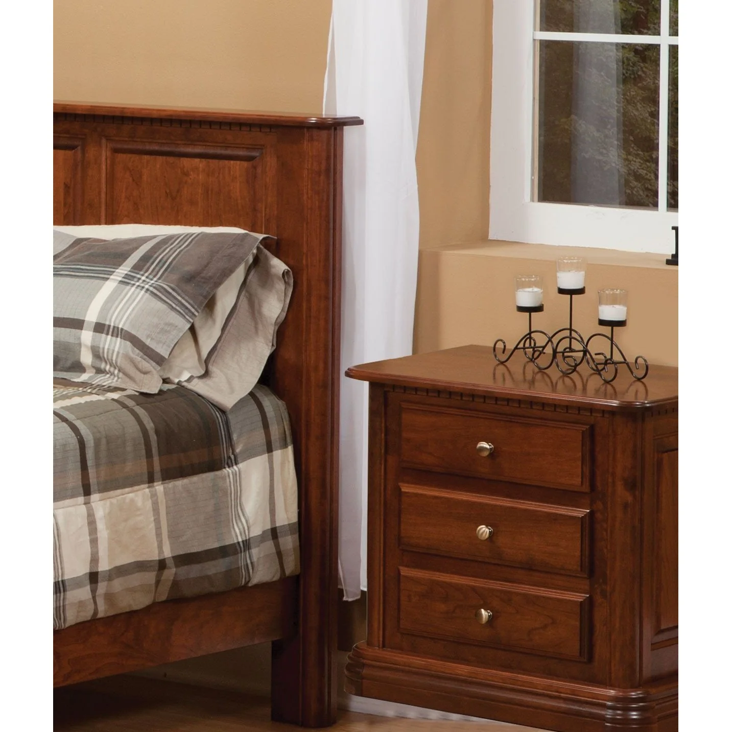 QW Amish Colonial Bed - Image 2