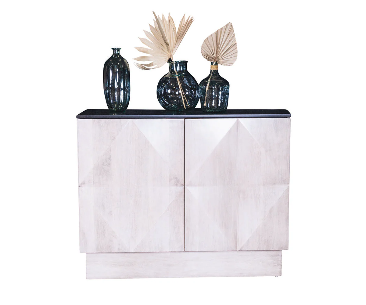 QW Amish Diamond Sideboard