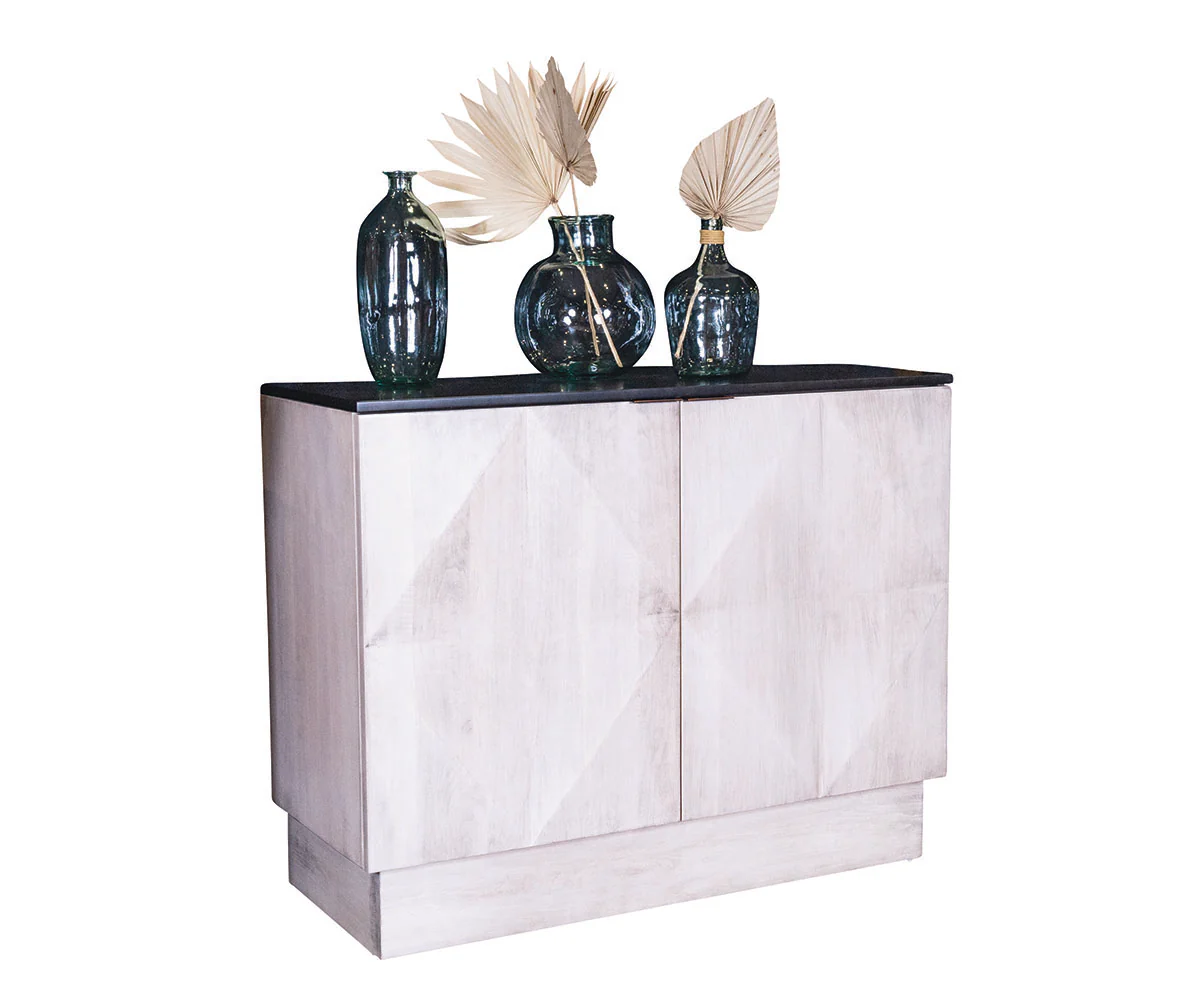 QW Amish Diamond Sideboard - Image 2