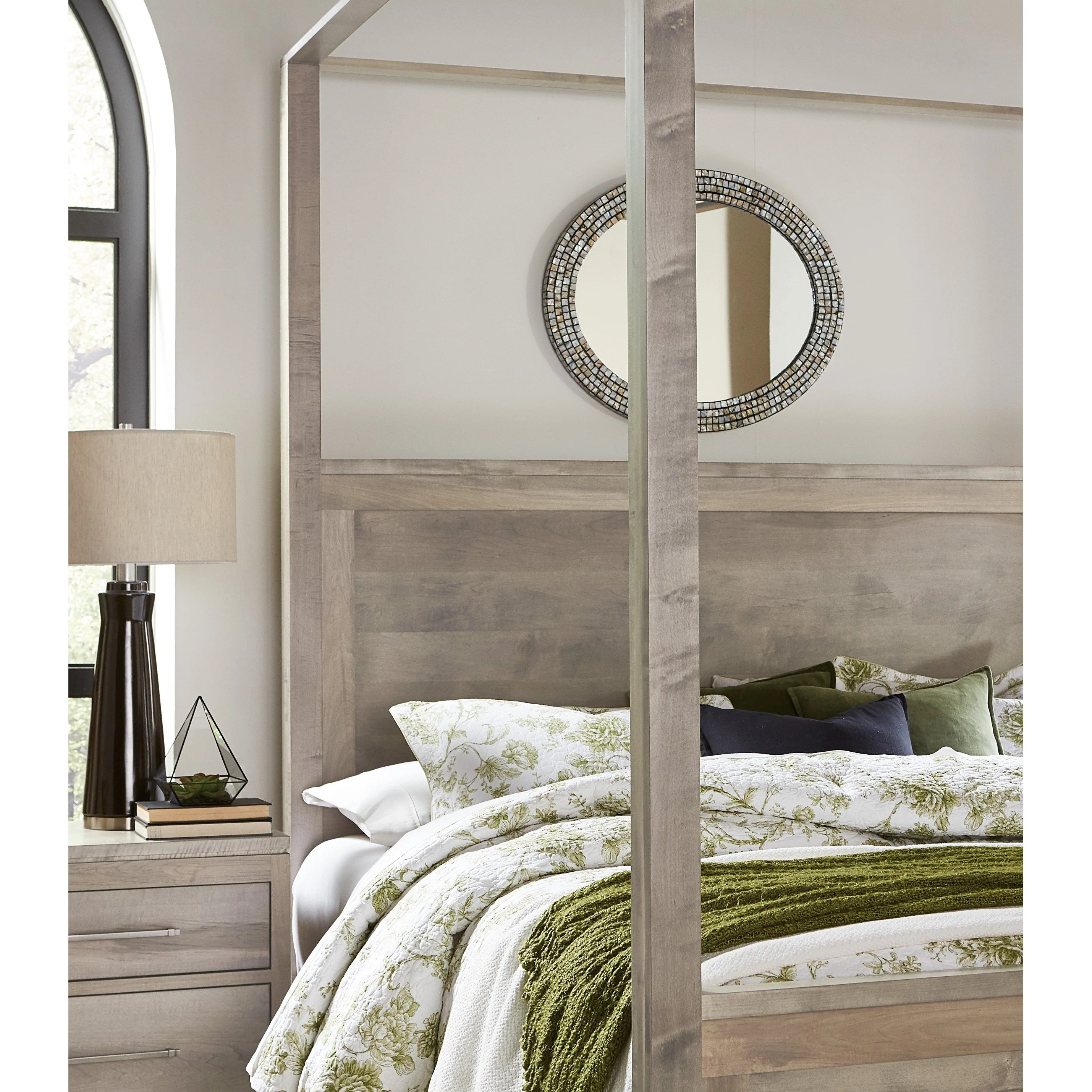 QW Amish Durham Canopy Bed - Image 3