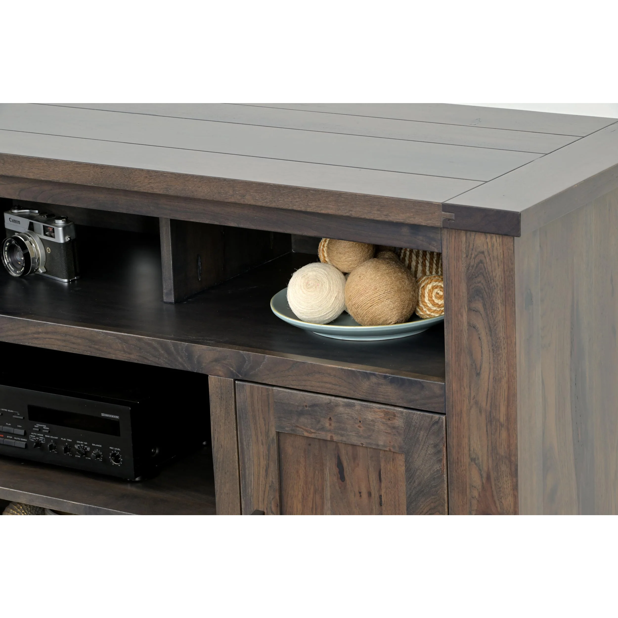 QW Amish Franklin 80" Media Console - Image 3