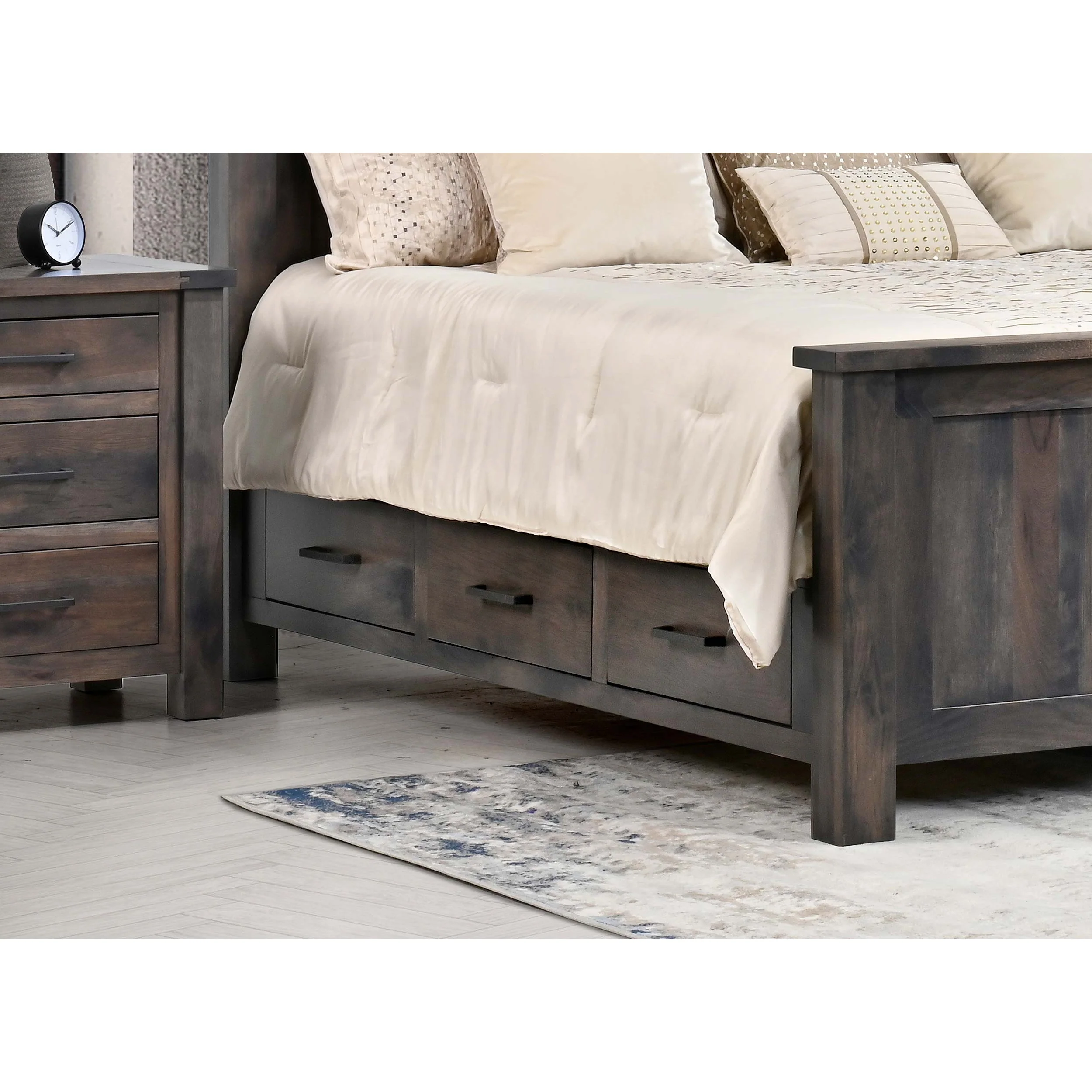 QW Amish Franklin Nightstand - Image 5