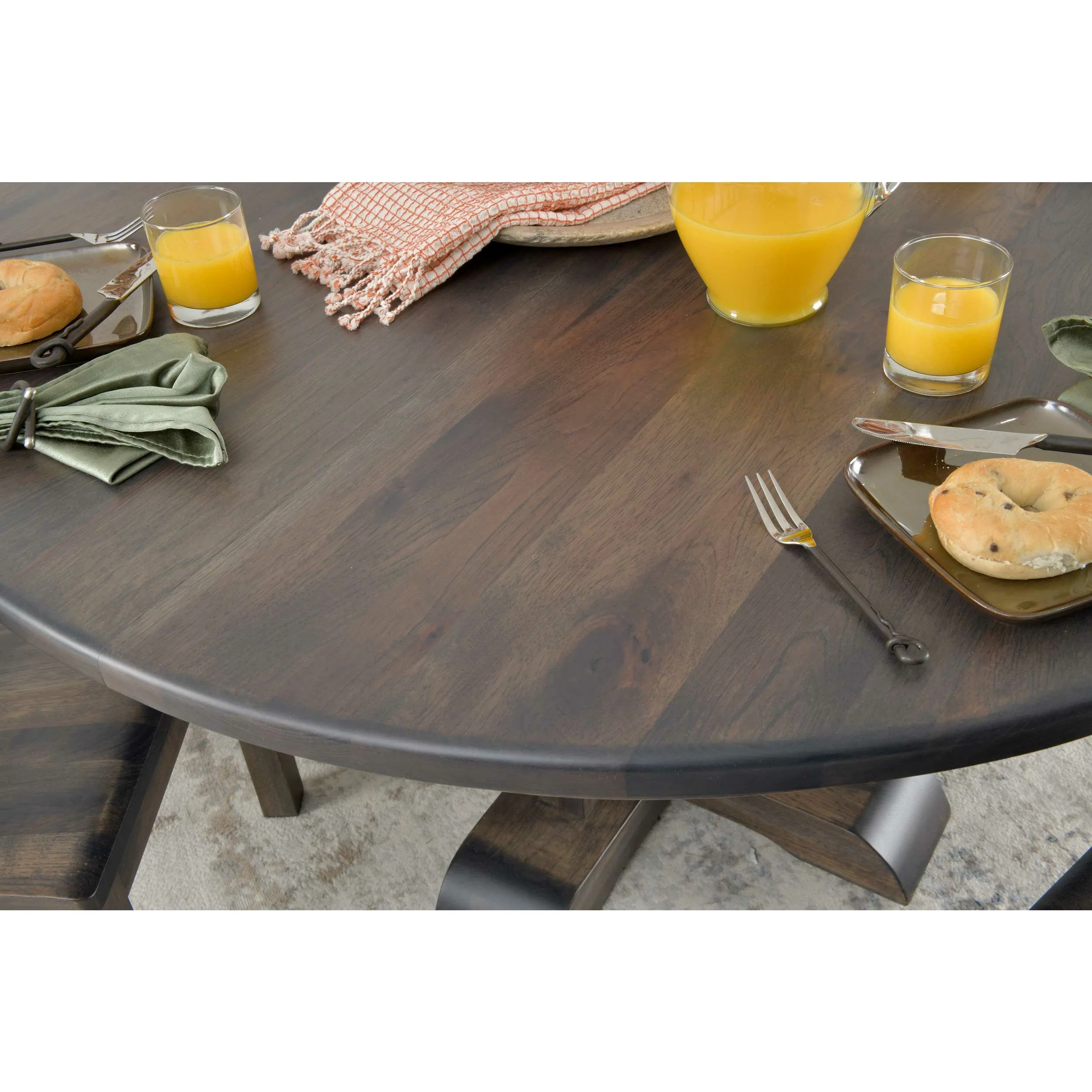 QW Amish Franklin Round Table - Image 5
