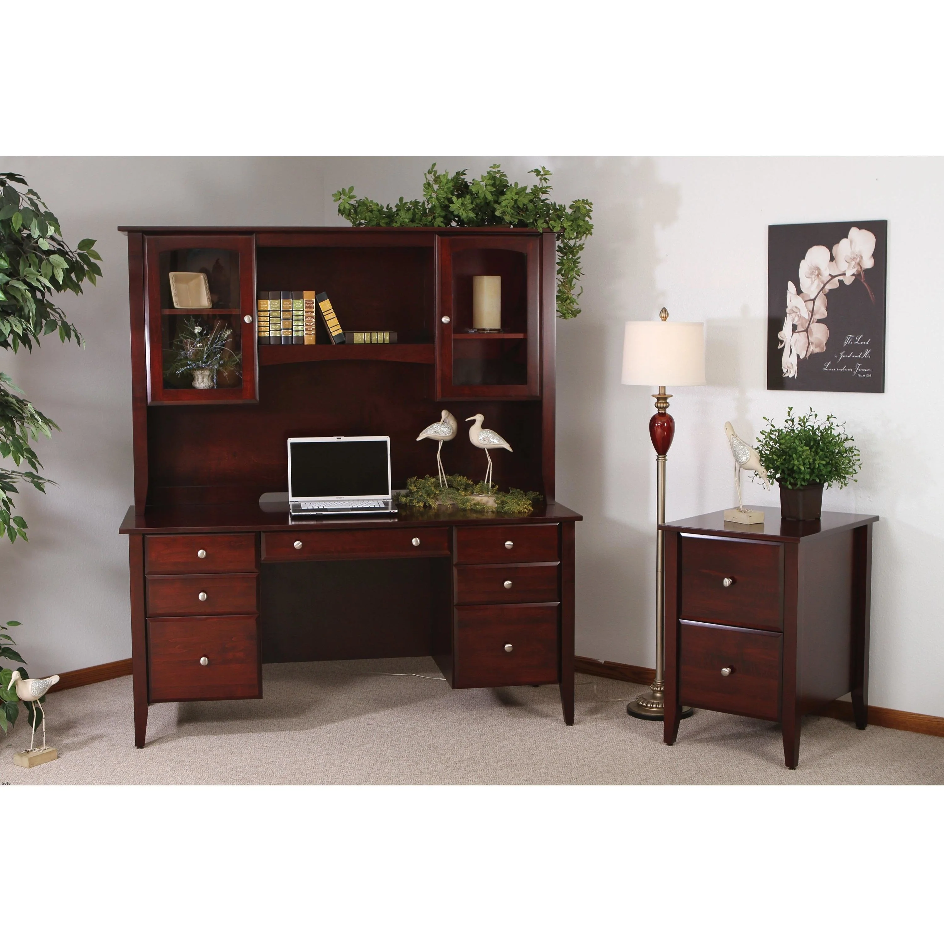 QW Amish Hampton 64" Desk with Optional Hutch - Image 3