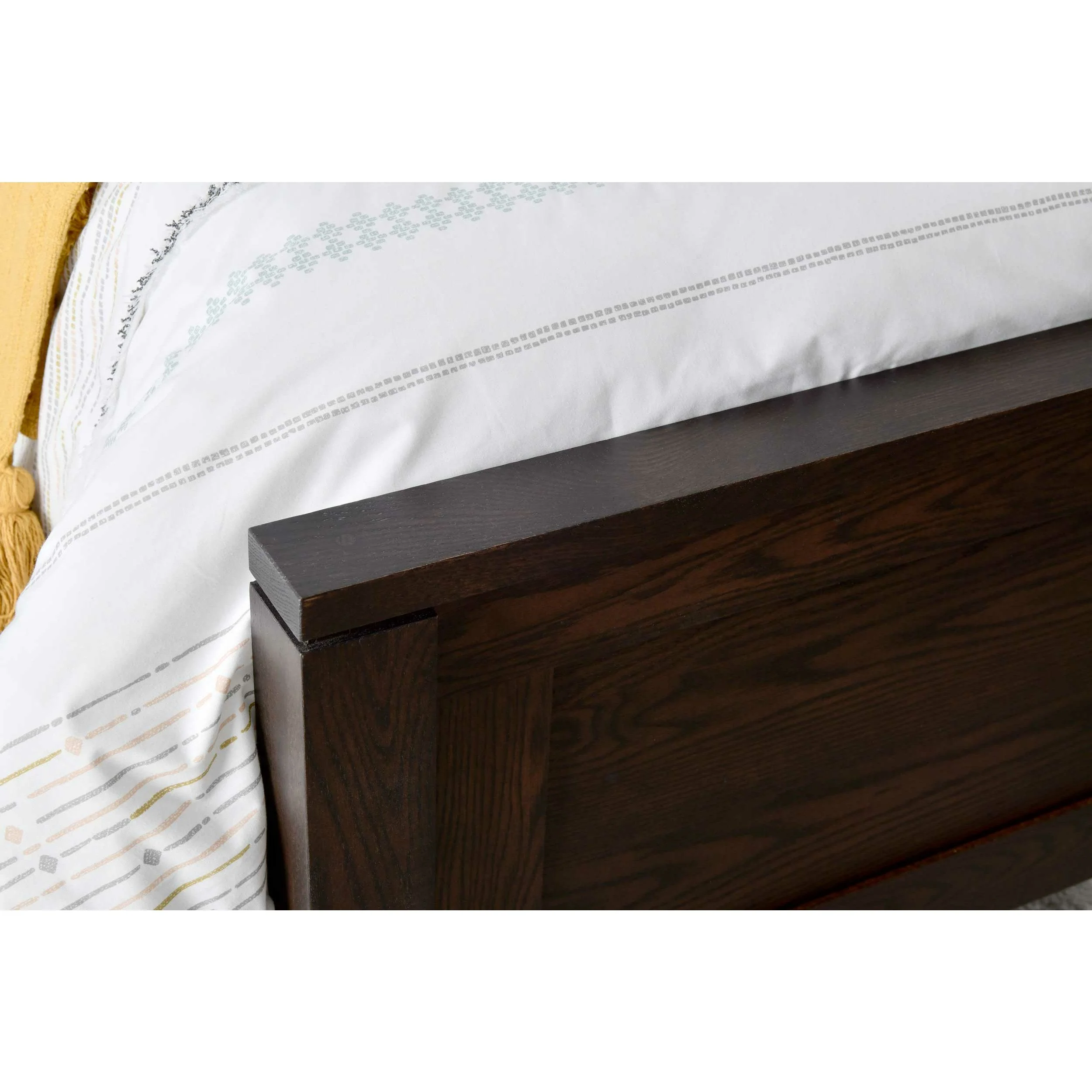 QW Amish Leon 6 Drawer Storage Bed - Image 4