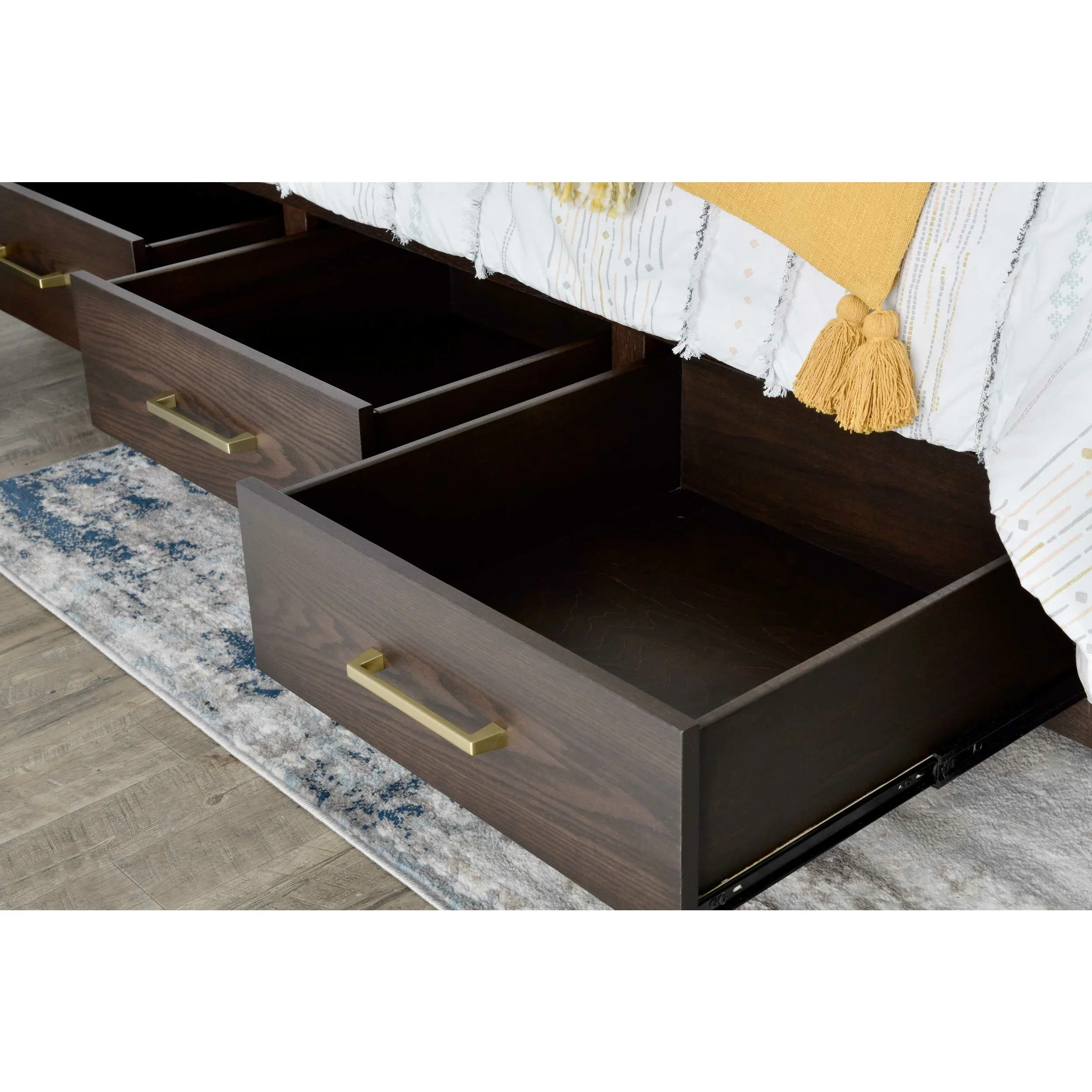 QW Amish Leon Chest of Drawers - Image 3