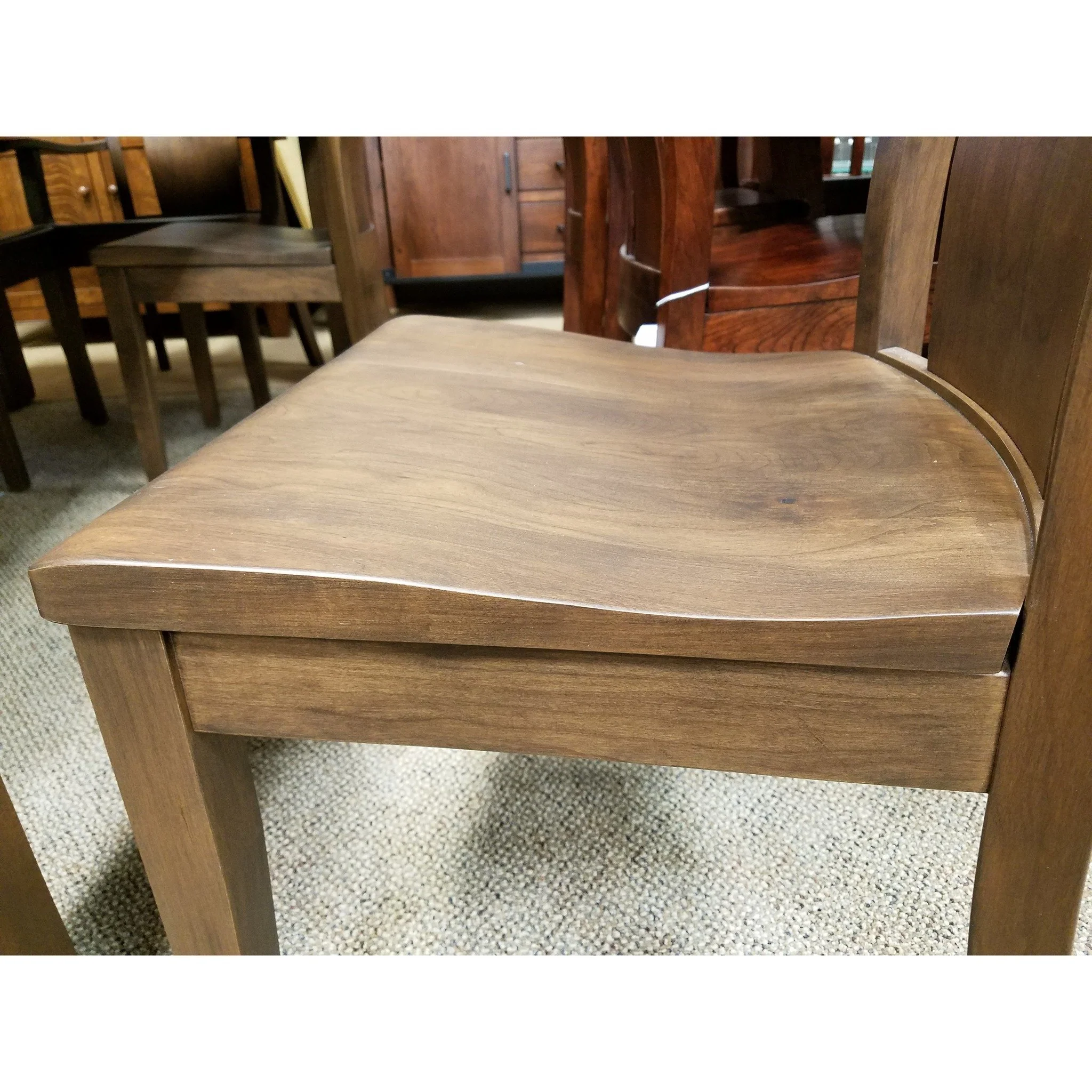 QW Amish Lodge 9 Pc Dining Set - Image 7