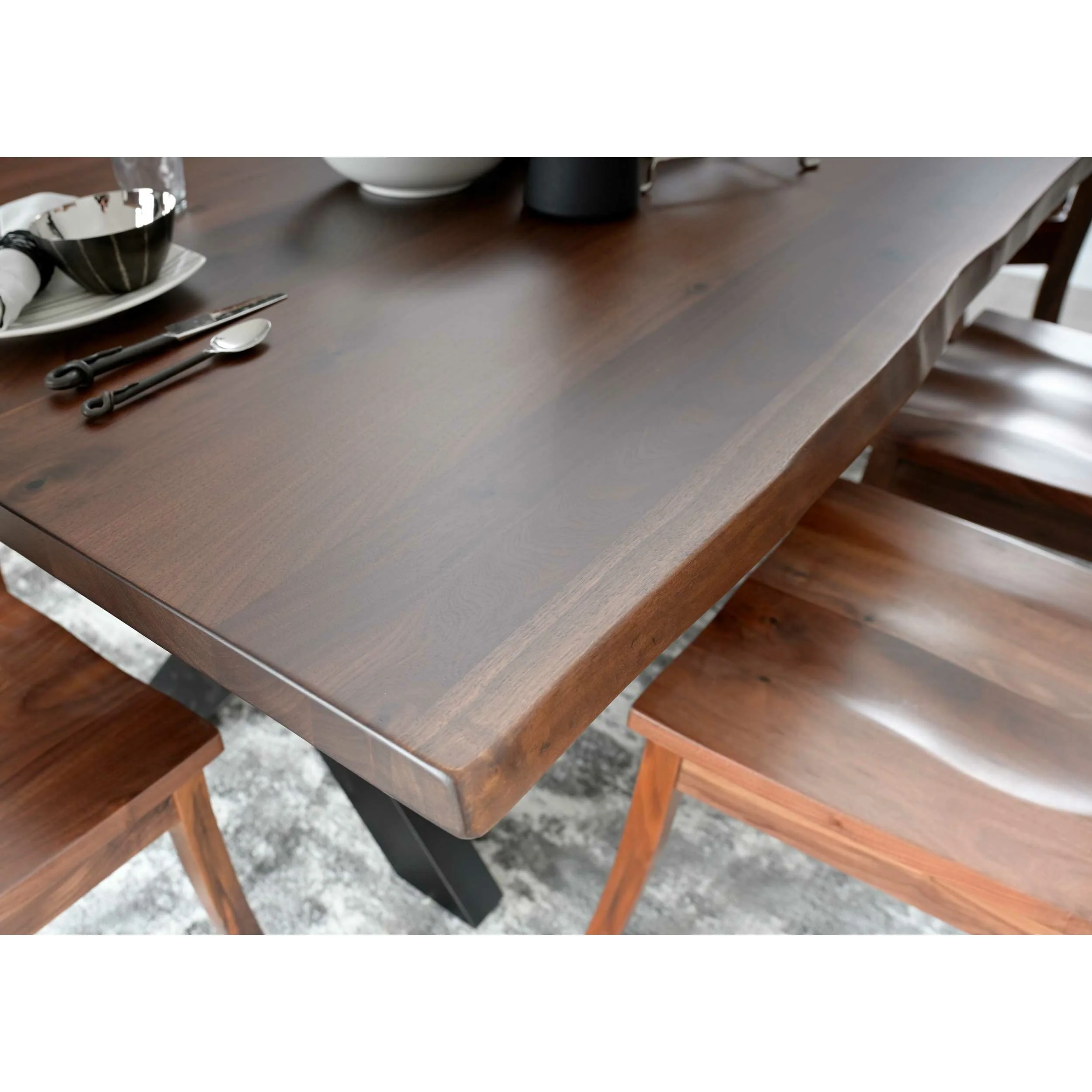 QW Amish Manhattan Live Edge Table - Image 6