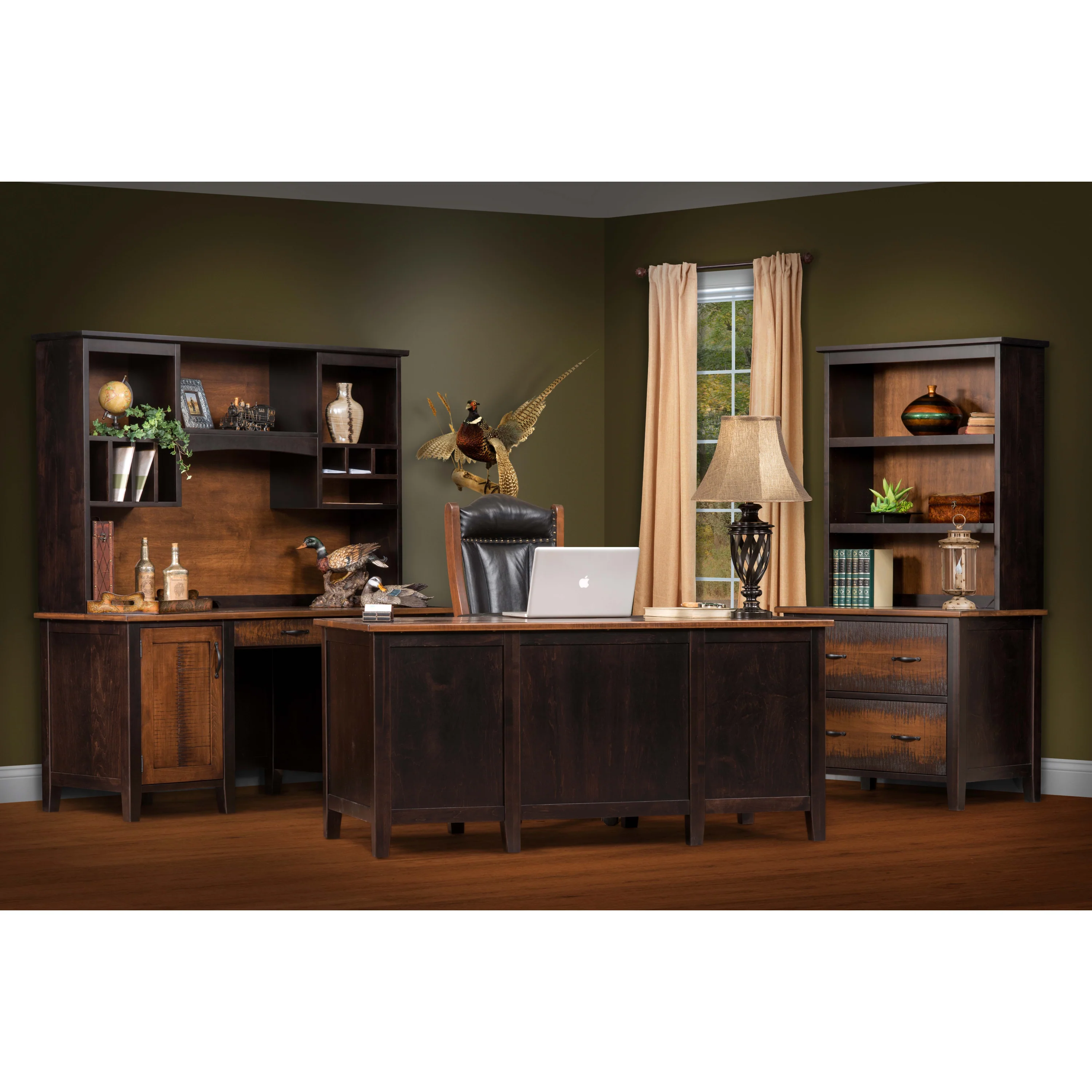 QW Amish Manhattan Resawn Credenza w/ Optional Hutch - Image 2