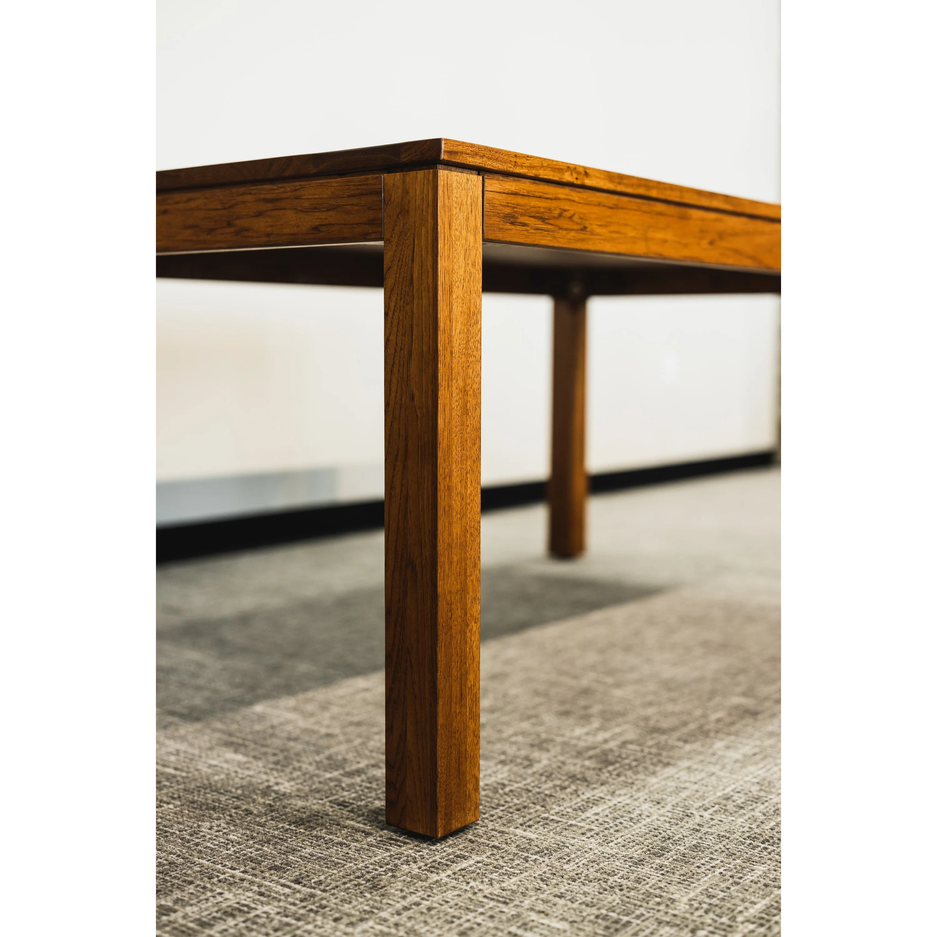 QW Amish Monroe Leg Table - Image 2