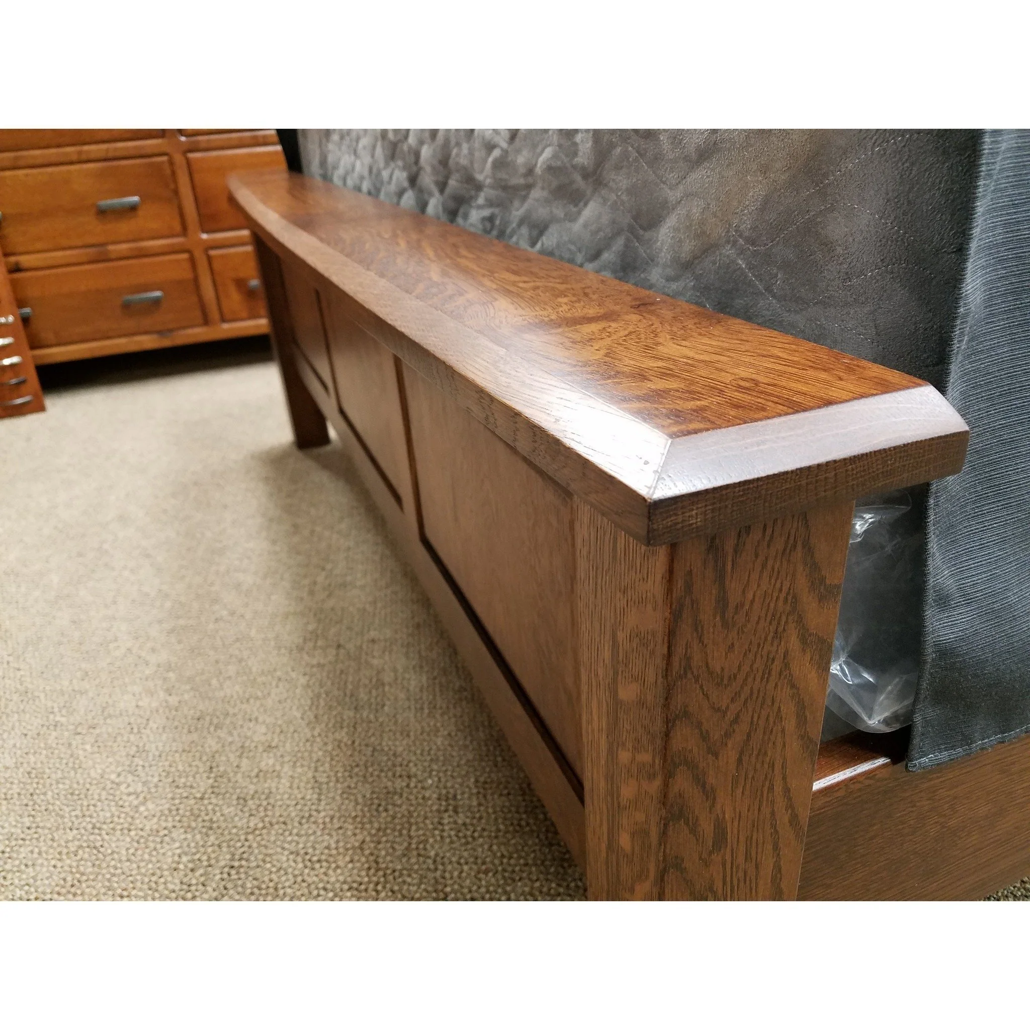 QW Amish Old World Mission Panel Bed - Image 2