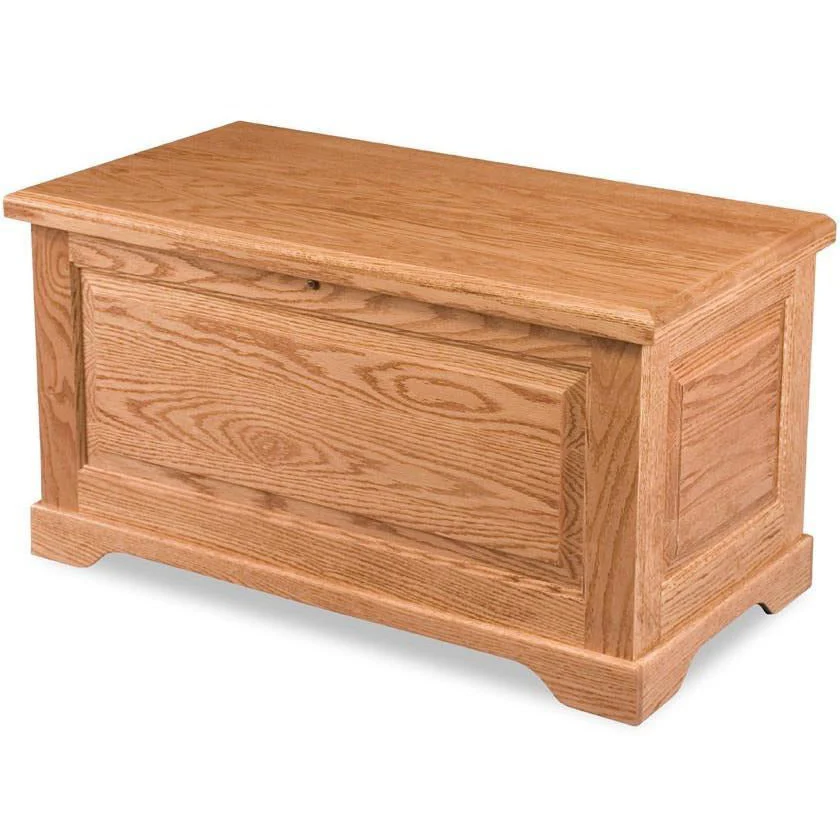 QW Amish Raised Panel Cedar Chest