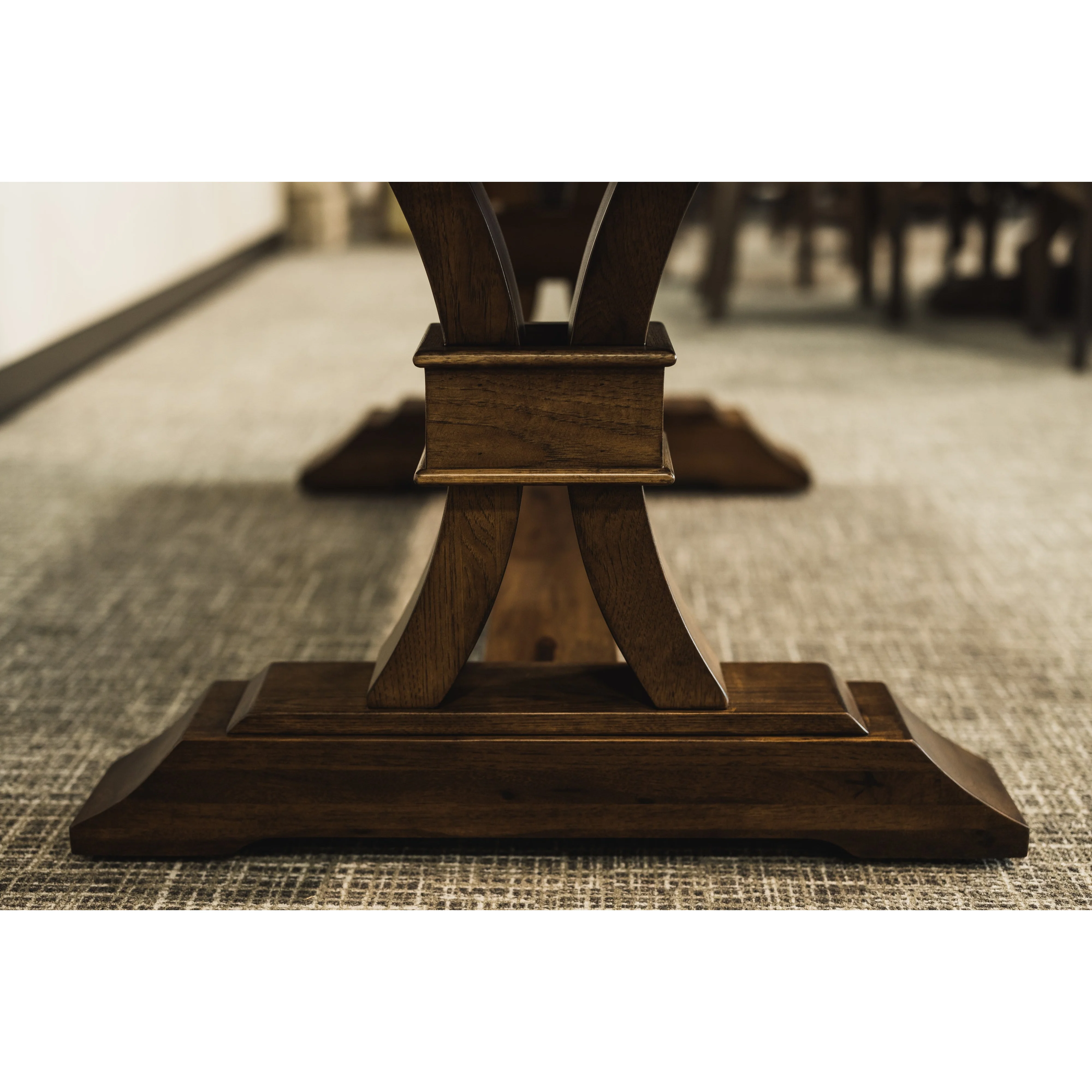 QW Amish Roland Trestle Table - Image 2