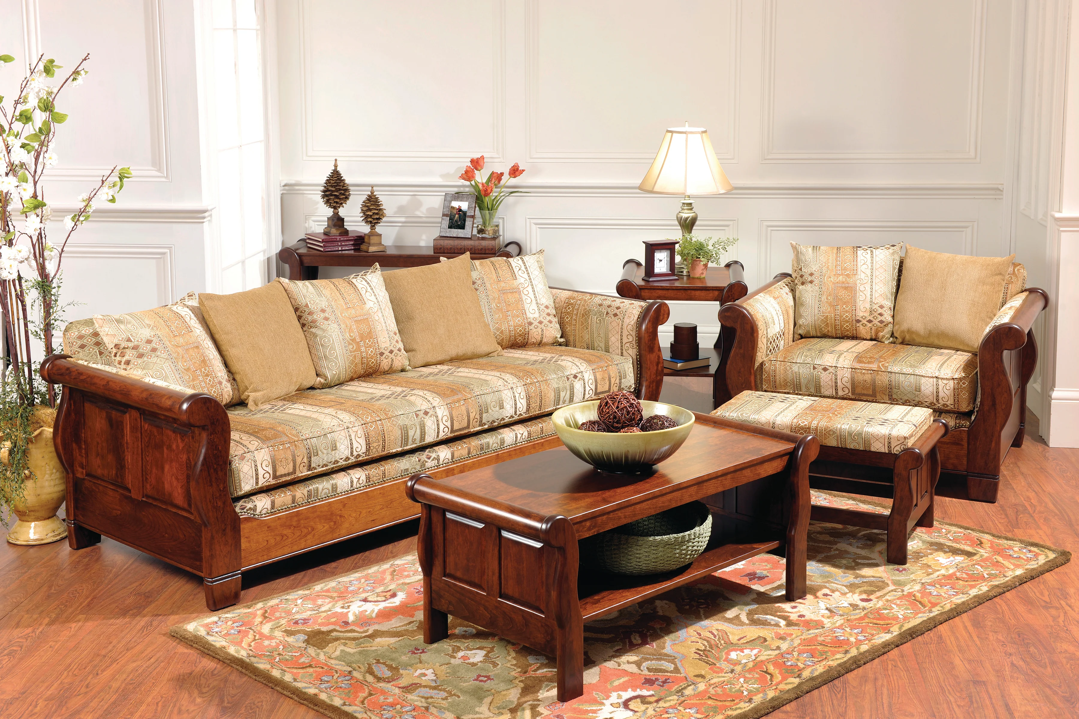 QW Amish Sleigh Ottoman - Image 2