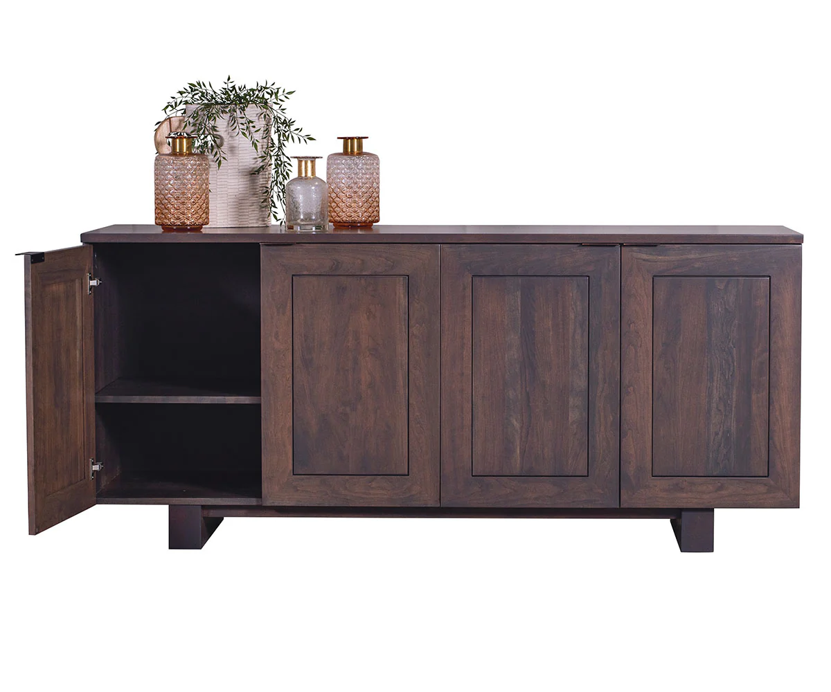 QW Amish Tolleson 4 Door Sideboard - Image 2