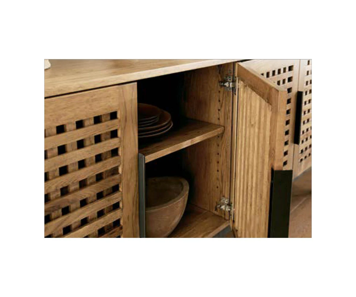 QW Amish Waverton Buffet - Image 2